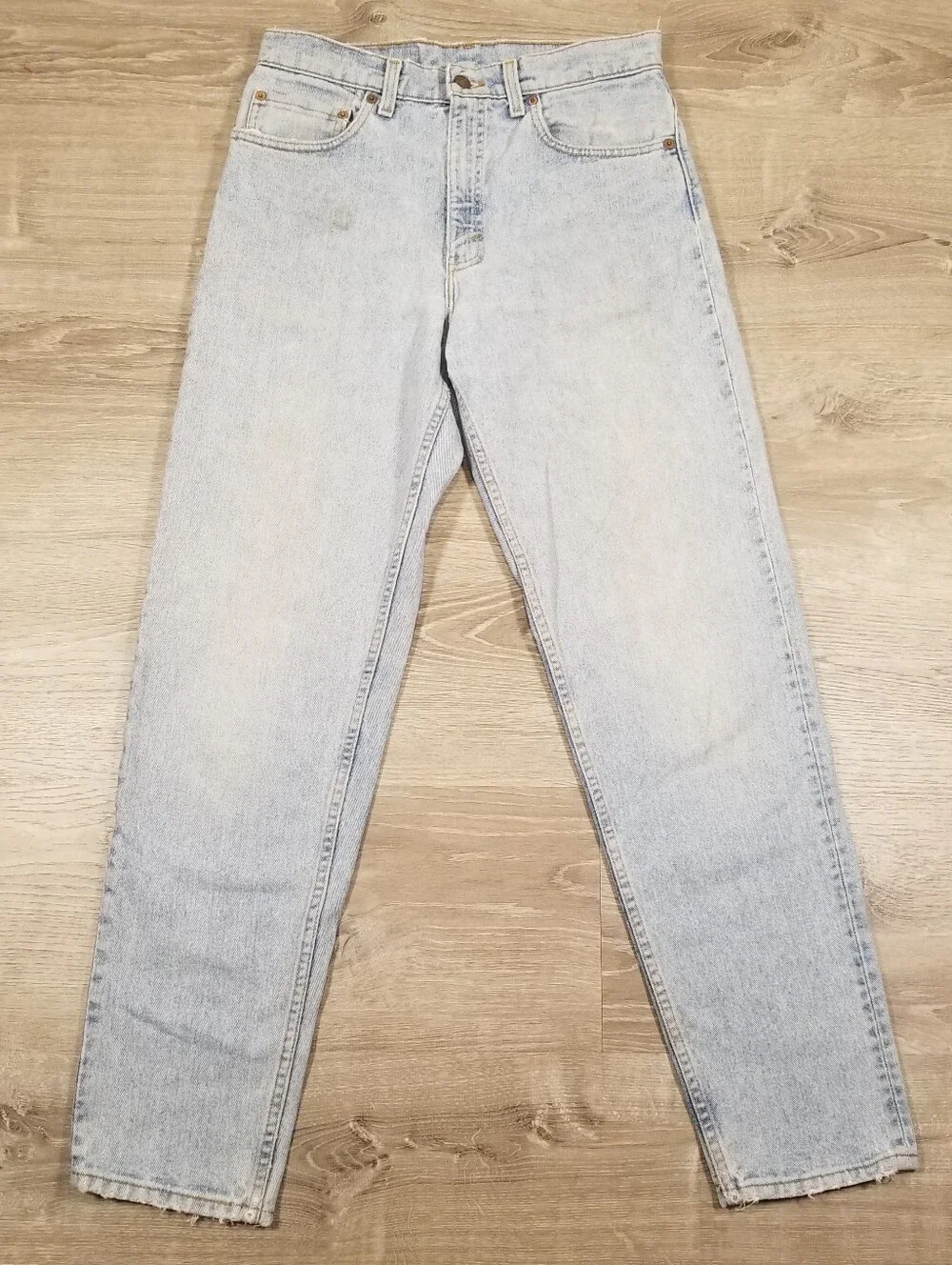 Vintage 90s Levi's 550 Relaxed Fit Jeans Made In USA Light Wash Mens 32x32